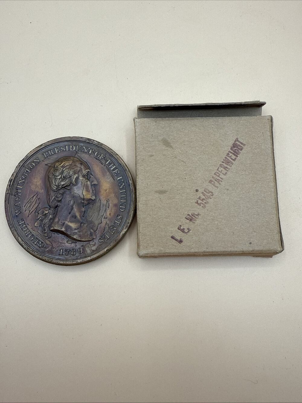 George Washington President 1789 Peace & Friendship Bronze Medallion Paperweight